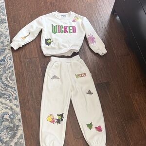 Lola and the boys x Wicked Kids White Sweatshirt and Joggers Set
